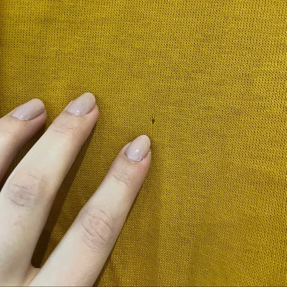 Button down crop top - Picture 3 of 3